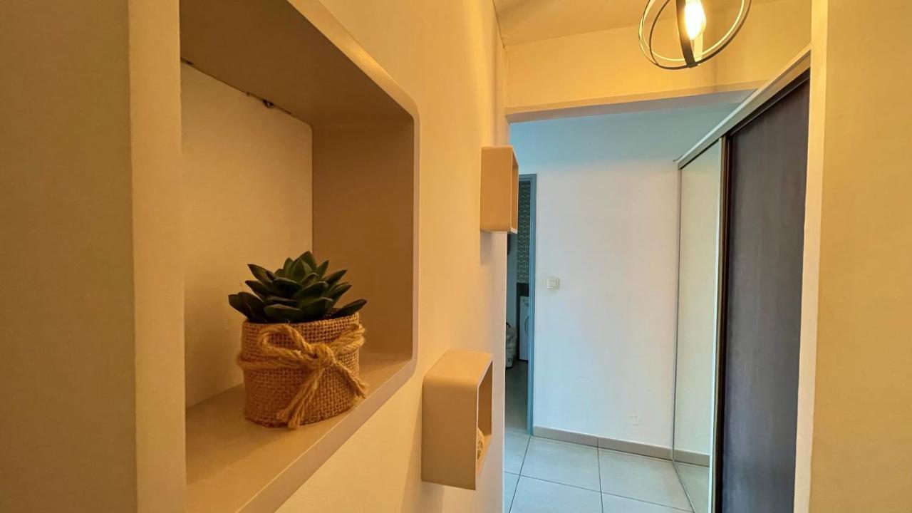 Studio Cosy Tout Equipe - Idealement Situe Сен-Дені Екстер'єр фото